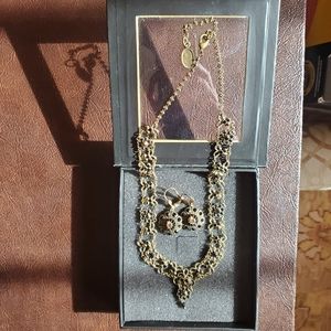 necklace and earrings set